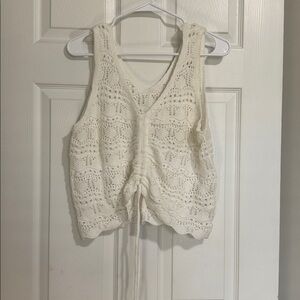Jessica Simpson cream Crochet Vest
